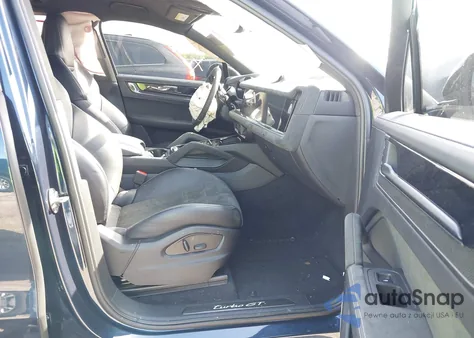 2024 Porsche Cayenne Coupe Turbo Gt z USA, uszkodzony, nr VIN WP1BK2AY4RDA72097